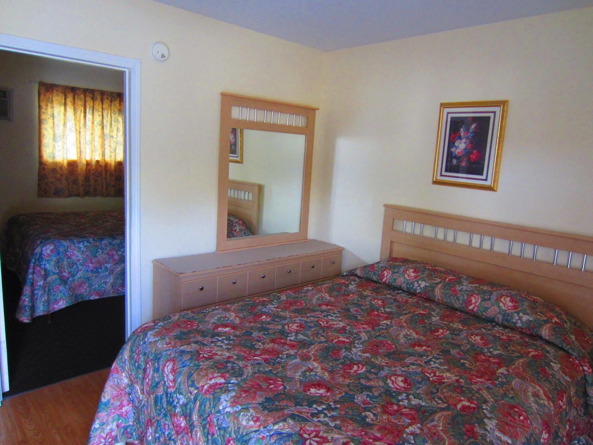 Black Sea 3* Penticton