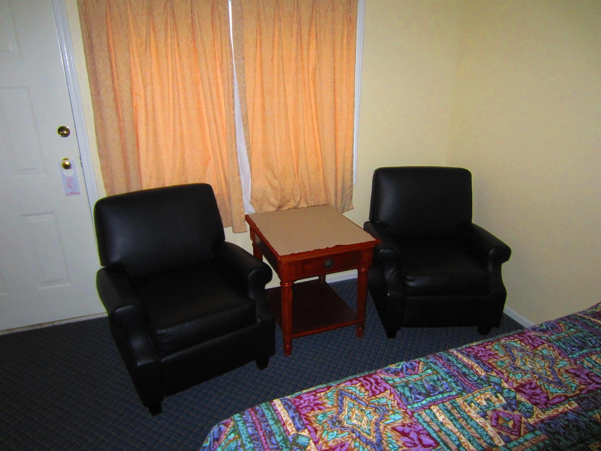 Motel Black Sea Penticton